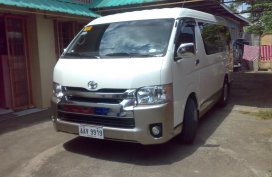 2014 Toyota GL Grandia 2.5L White For Sale 
