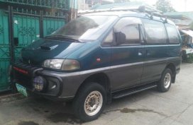 Mitsubishi Delica Spacegear 2004 for sale 