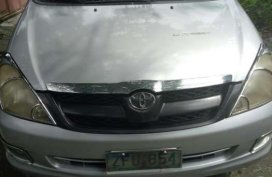 FOR SALE Toyota Innova 2006 j