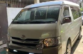 Toyota Hi ace grandia gl FOR SALE