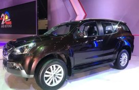 2018 ISUZU MUX 3 0L 99K LOW Dp promo Trucks Pickup Dmax are also available