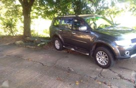 2013 Mitsubishi Montero GLS V matic 