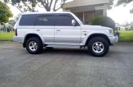 For sale Mitsubishi Pajero 1974 diesel engine