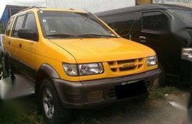 SELLING ISUZU Crosswind XUV 2003