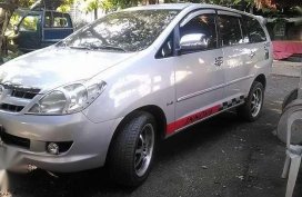 Toyota Innova G 2006 diesel MT FOR SALE