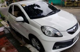 2015 Honda Brio V AT top of the line