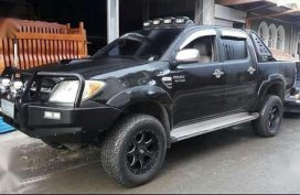 Sale or Swap Toyota Hilux 2007 Model 4X4 Matic Tranny