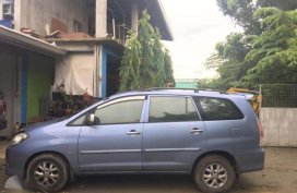 Toyota Innova E Automatic transmission Diesel engine