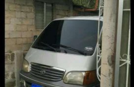 For sale 2002 TOYOTA Hiace super grandia