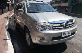Toyota Fortuner 2011 FOR SALE