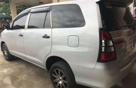2016 Toyota Innova E FOR SALE