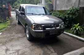 SELLING Nissan Frontier 2003mdl