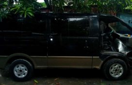 SELLING Kia Pregio 2001.manual.diesel.registered