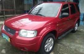2005 Ford Escape XLT ( top of the line )