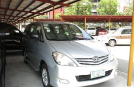2009 Toyota Innova E Silver For Sale 