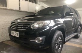 2015 Toyota Fortuner V Dsel Automatic FOR SALE