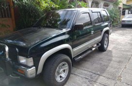 Nissan Pathfinder 1995 Green For Sale 
