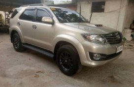 Toyota Fortuner V AT Automatic Transmission 2014 model