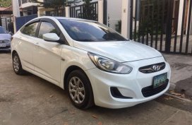 Hyundai Accent 2011 manual FOR SALE