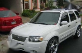 2005 Ford Escape 4wd FOR SALE