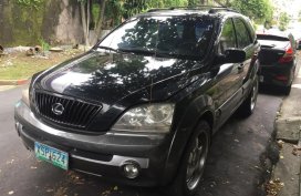 KIA SORENTO 2005 Gas Automatic 4x4 For Sale 