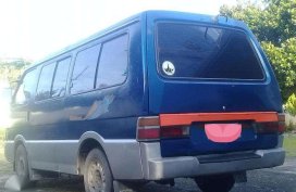 Kia Besta 2.7 2002 Blue Van For Sale 