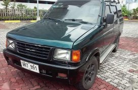 ISUZU Hilander CROSSWIND 2000 183k Negotiable