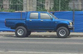 For sale Ln 106 Toyota Hilux 3l engine