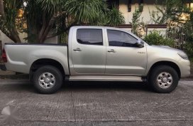 Toyota Hilux Diesel 2013 E FOR SALE