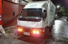 2 units MITSUBISHI Canter 2001 10ft close van LOCAL