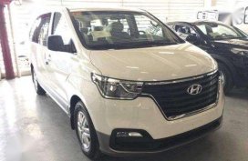 2018 HYUNDAI Grand Starex Starts AT 98k Dp