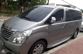 Rush sale Hyundai GRand Starex crdi cvx 2014