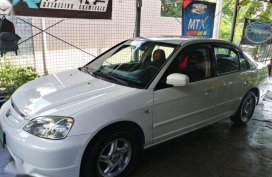 2002 Honda Civic Automatic Super shinny paint.