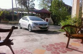 SELING Hyandai Elantra 2012 MT