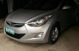 Hyundai Elantra 2012 mt FOR SALE