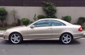 2005 Mercedes Benz CLK 500 US version V8 Automatic