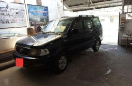 SELLING Toyota Revo diesel 2004