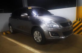Sell 2nd Hand 2016 Suzuki Swift at 65000 km in Pasig 
