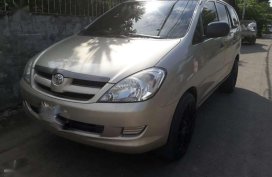 Toyota Innova 2.5 E All power