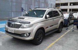 Toyota Fortuner G 2015 MT FOR SALE