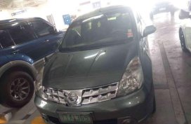 2014 Nissan Grand livina top of the line