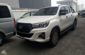 Toyota Hilux conquest 2018 brand new with unit on hand