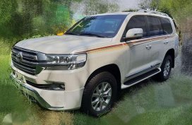 New 2018 TOYOTA Land Cruiser Bullet Proof Armored LC200 Dubai Level B6