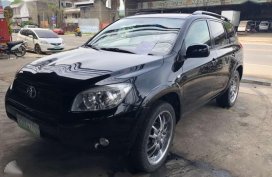 For Sale: Toyota Rav4 2007 Model 4WD top of the line