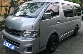 2013 Toyota Hiace Grandia GL FOR SALE