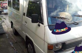 2006 Mitsubishi L300 FB deluxe