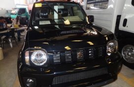 Suzuki Jimny 2017 Gasoline Manual Black