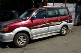 SELLING TOYOTA Revo sport runner 2000