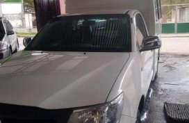 2012 Toyota Hilux Fx FOR SALE