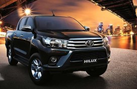 Toyota Hilux E G MT AT 2018 FOR SALE